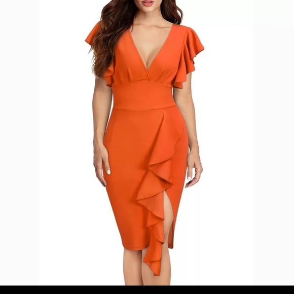 Dresses - Picture 1 of 2